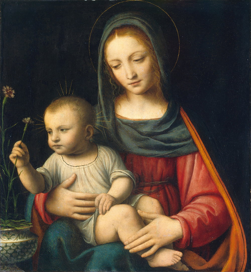 Virgem Maria com o menino Jesus sentado em seu colo enquanto ele se vira para pegar um cravo que cresce em um vaso próximo.