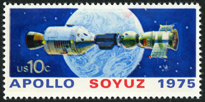sello Apollo y Soyuz después del acoplamiento de 10 centavos 